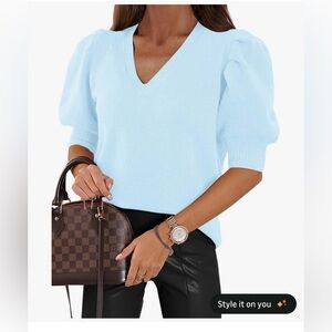 NWT BLUE PUFF SLEEVE SWEATER-S